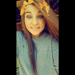 Meet your Posher, Briana